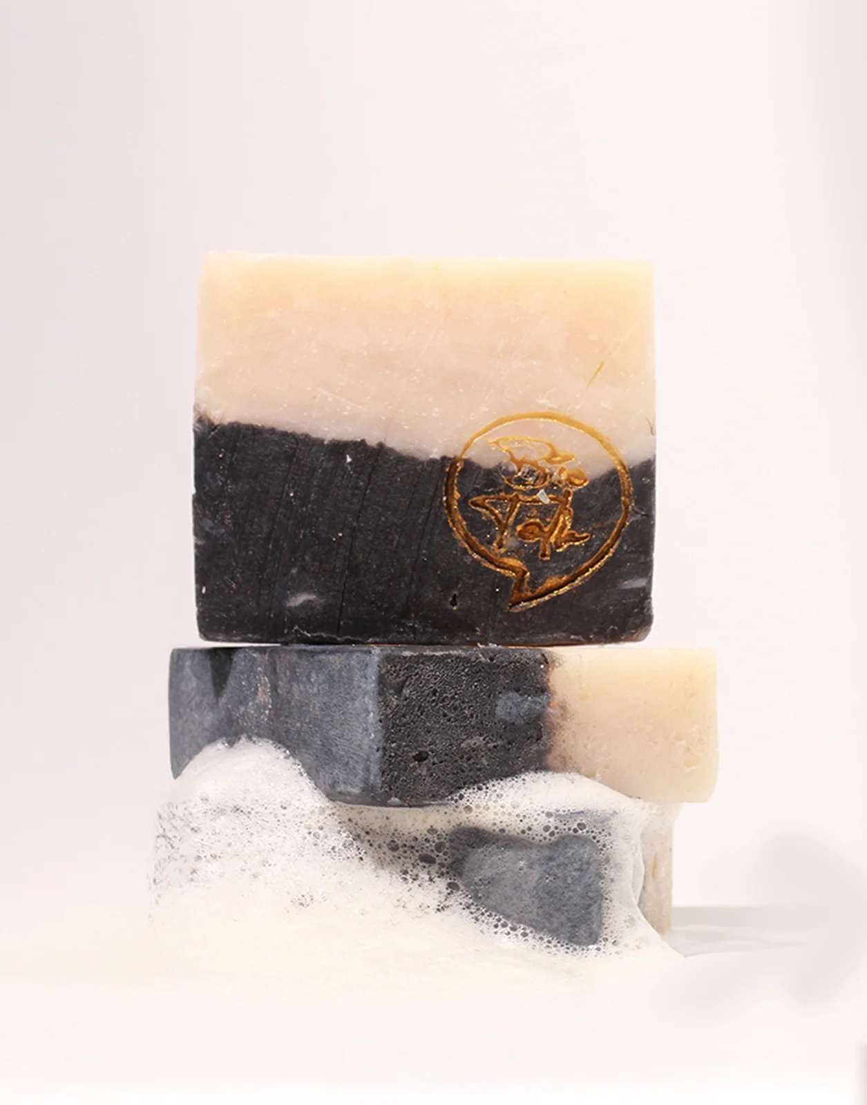 Freshly Charcoal Soap - Image 4